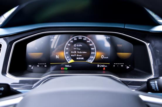 I would like to introduce a new member of the 5 million world-famous sedan, LaVida Xinrui, with a main volume-Figure 9.