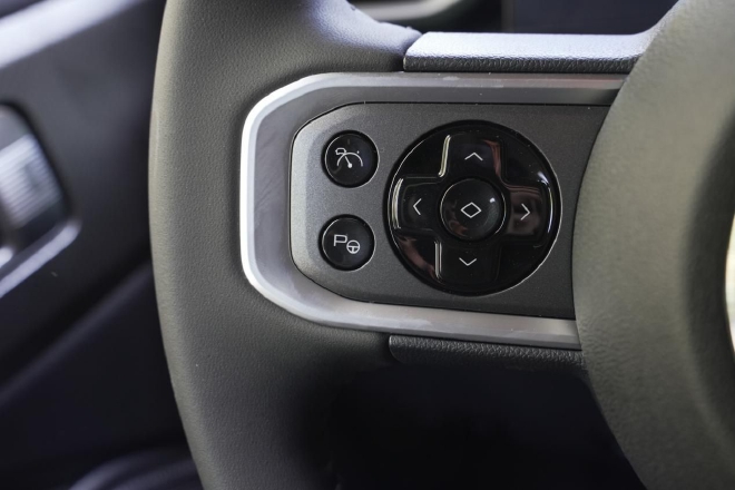 Let young people enjoy traveling and test drive Bao Junyue.