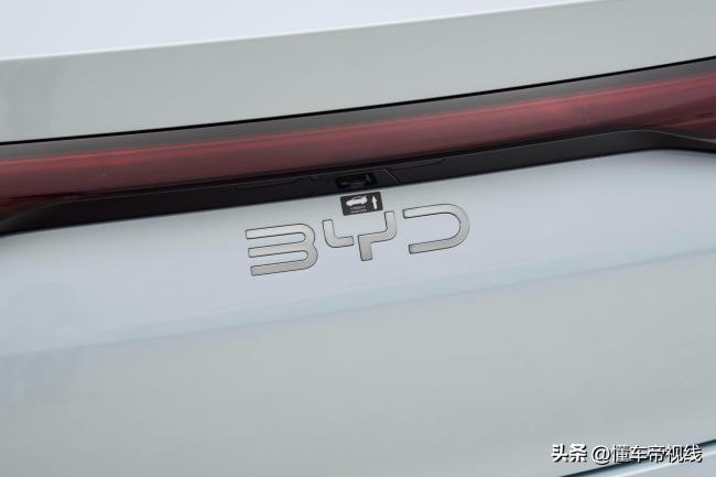 BYD Qin L appeared at the Beijing Auto Show, or sold for 120,000 yuan.