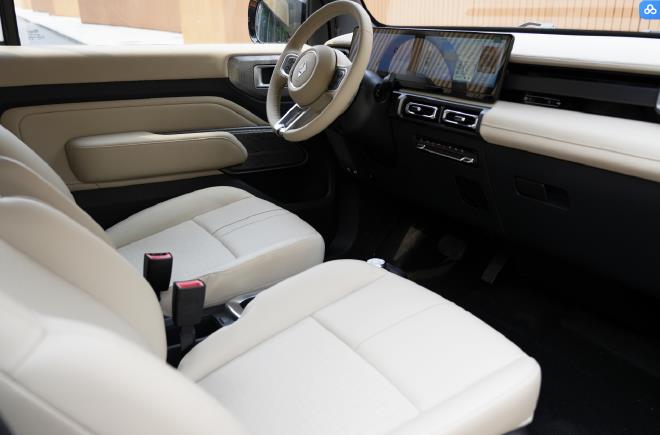 Let young people enjoy traveling and test drive Bao Junyue.