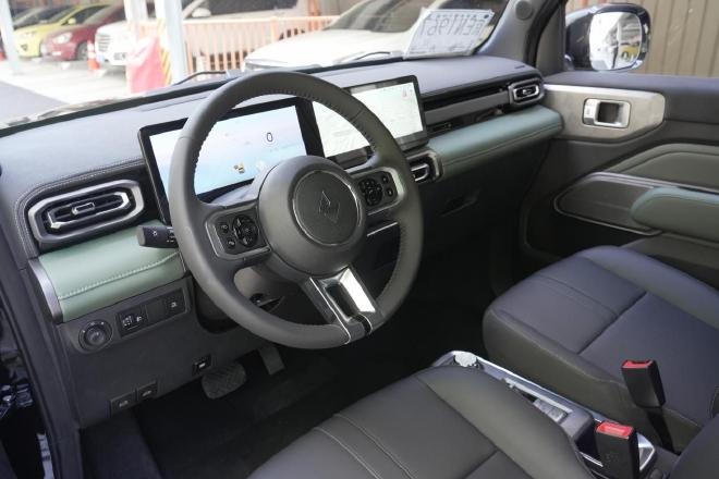 Let young people enjoy traveling and test drive Bao Junyue.