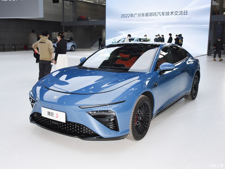 Hezhong Automobile, Nezha S 2022, pure electric 650km four-wheel drive version Hezhong Automobile, Nezha S 2022, pure electric 650km four-wheel drive version