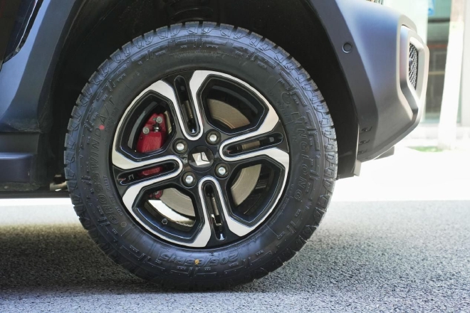 Let young people enjoy traveling and test drive Bao Junyue.