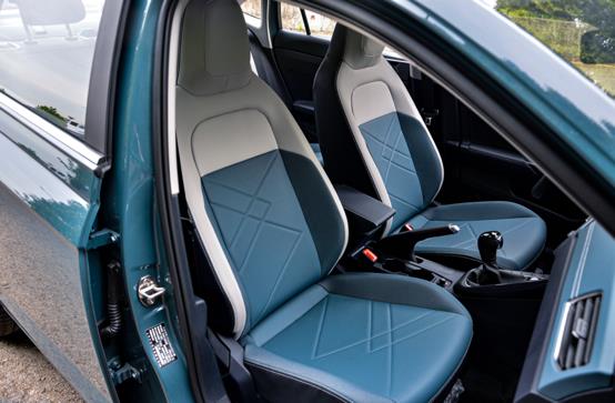 I would like to introduce a new member of the 5 million world-famous sedan, LaVida Xinrui, with a main volume-Figure 11.